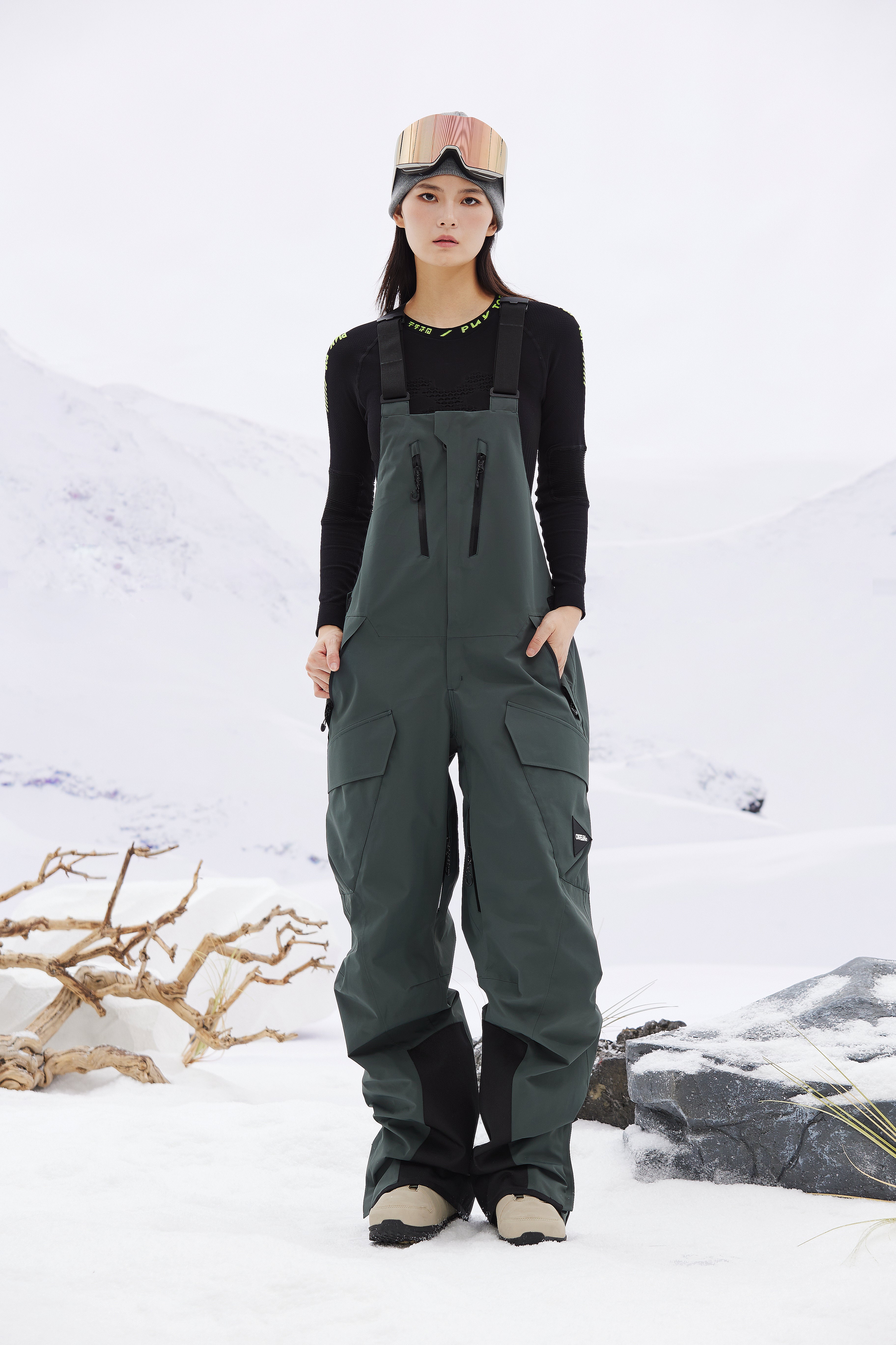 Saturn Unisex 3L Shell Snowboard Bib Pant – CAPELIN CREW