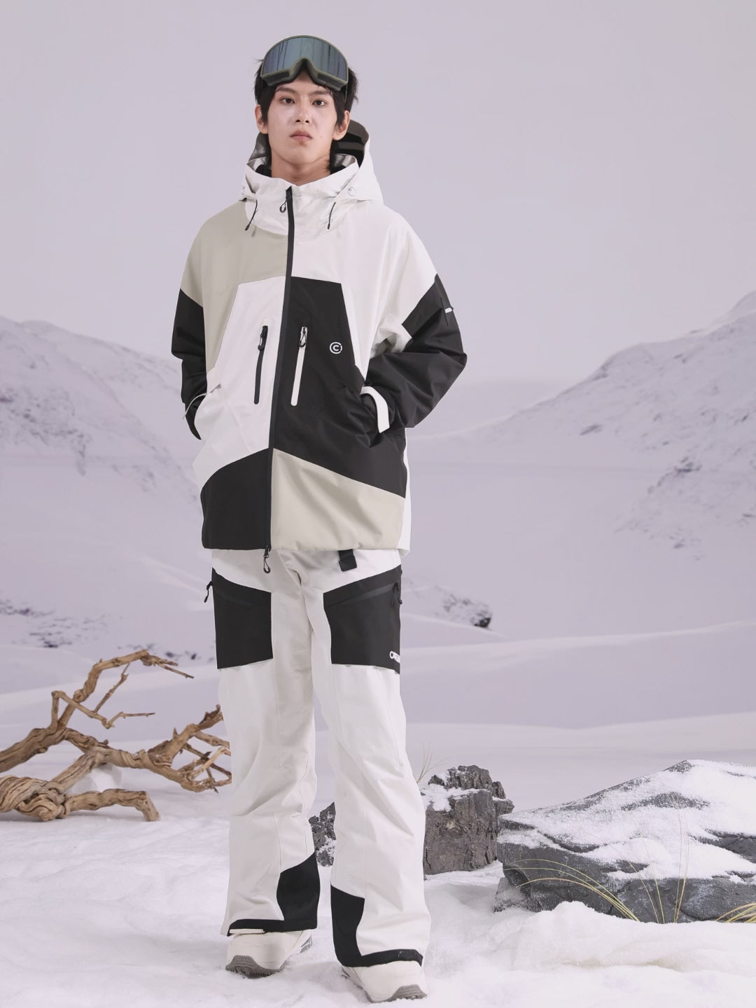 All white snowboard outfit online